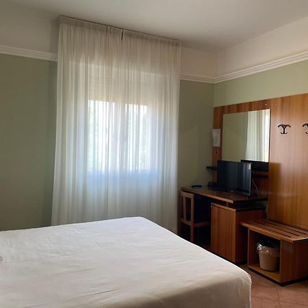 Hotel Aquila Castelfranco Emilia Exterior photo