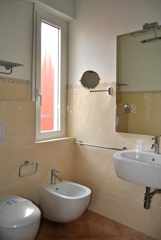 Hotel Aquila Castelfranco Emilia Room photo